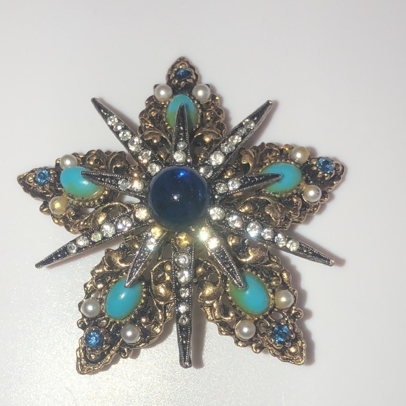 Vintage Signed Art Arthur Pepper Starburst Blue Gripoix Cabochon